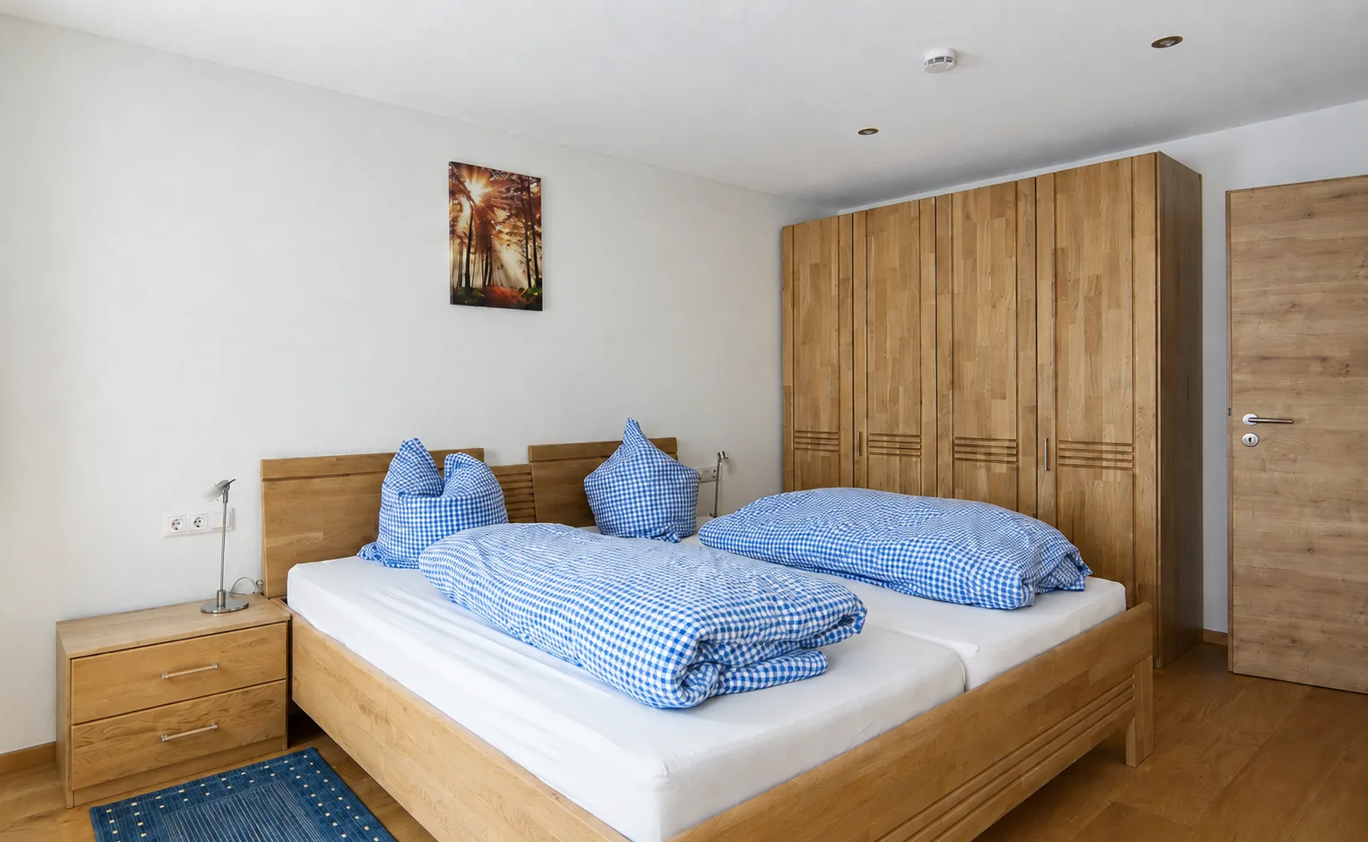 Ferienwohnung Wiesenglück mit hellem Wohnbereich und viel Tageslicht